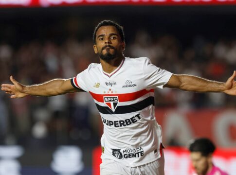 san-sao,-gauchao-e-campeonato-mineiro-movimentam-sabado-de-futebol