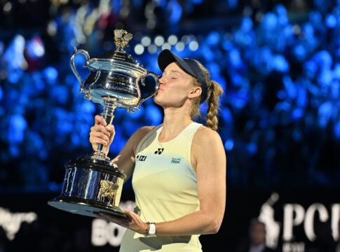 rybakina-vence-sabalenka-e-conquista-o-australian-open-pela-1a-vez
