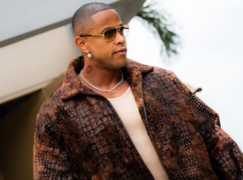 leo-santana-dedica-musica-a-melody,-que-esta-internada