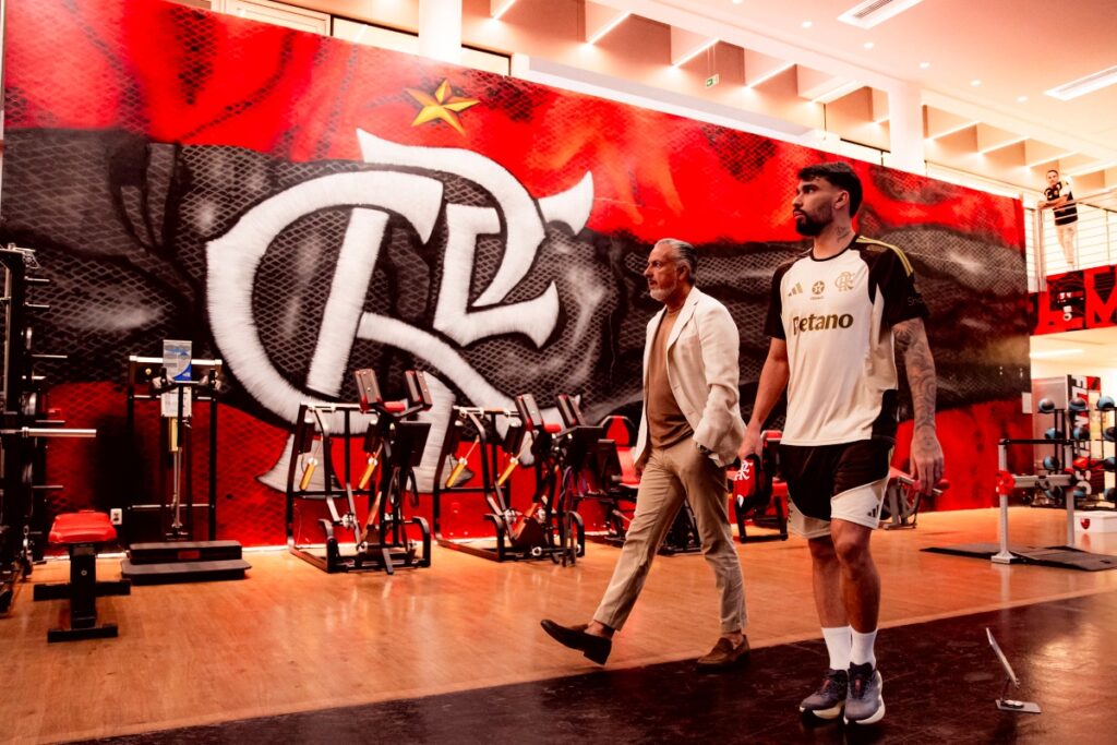 supercopa:-paqueta-e-relacionado-para-jogo-contra-o-corinthians-no-df