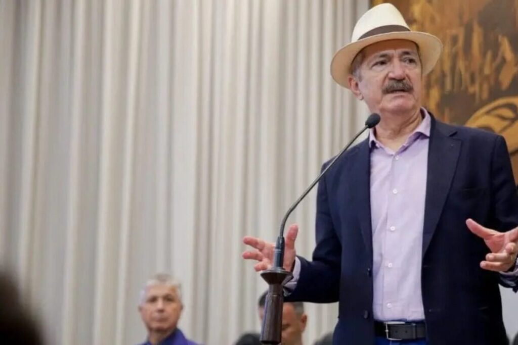 aldo-lanca-pre-candidatura-a-presidencia-com-3-ministros-de-bolsonaro