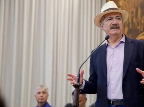 aldo-lanca-pre-candidatura-a-presidencia-com-3-ministros-de-bolsonaro