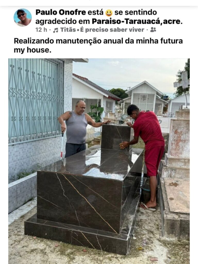 Professor do interior  do Acre constrói a própria sepultura, faz manutenção anual e viraliza nas redes sociais