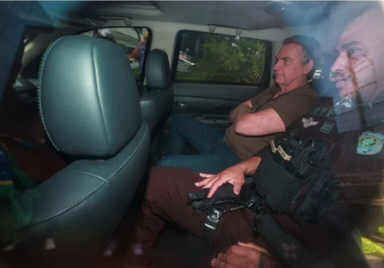 Gilmar Mendes nega recurso para prisão domiciliar de Bolsonaro