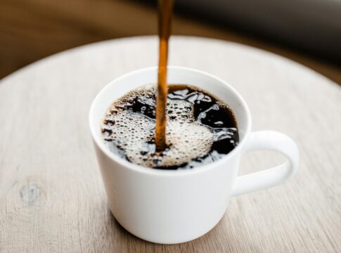 nutri-revela-qual-e-a-quantidade-segura-de-cafe-para-evitar-mau-humor