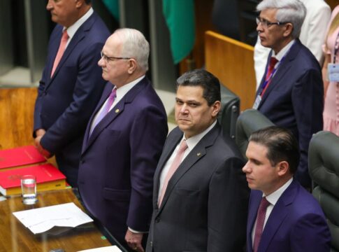 davi-alcolumbre-prega-convivencia-pacifica-entre-poderes