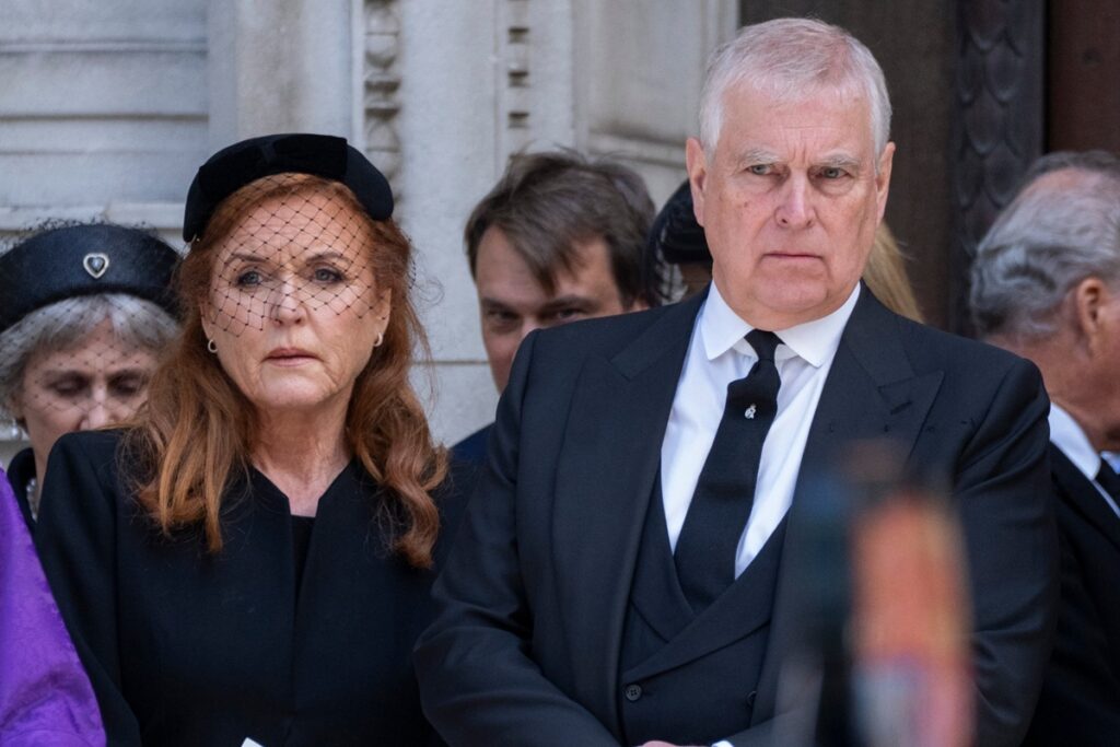 caso-epstein:-transferencias-de-780-mil-ampliam-crise-da-casa-york