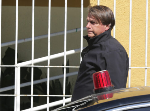 com-bolsonaro-preso,-papudinha-vira-“qg”-da-oposicao-para-eleicoes