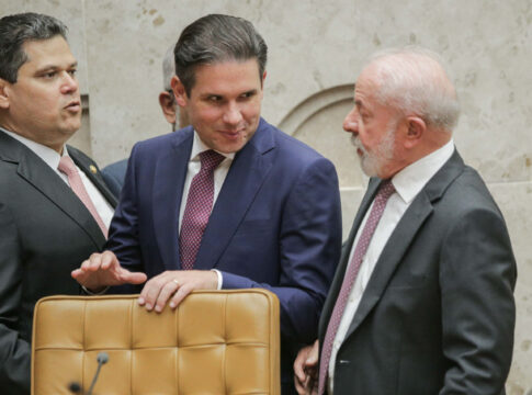 a-aposta-do-planalto-para-motta-embarcar-no-fim-da-escala-6x1