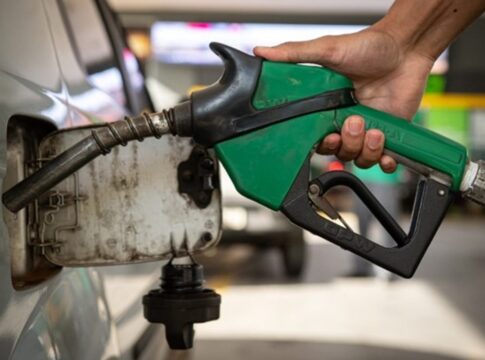 operacao-flagra-irregularidades-em-bombas-de-combustiveis-no-df