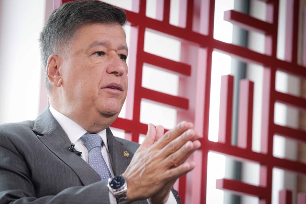 o-que-o-presidente-da-cpmi-do-inss-espera-de-um-depoimento-de-vorcaro