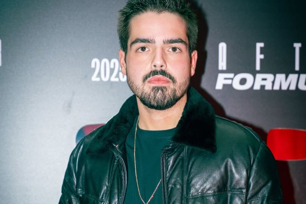 joao-silva-faz-aniversario-e-surge-em-clique-raro-com-faustao