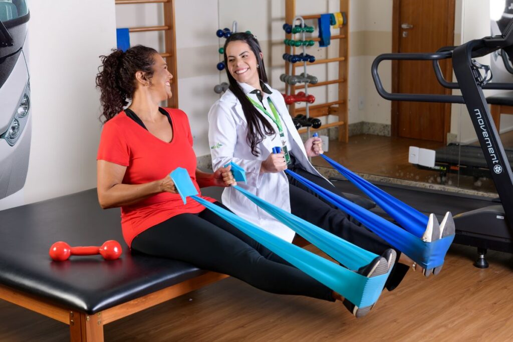 treinar-em-casa-ou-na-academia:-o-que-e-melhor-para-iniciantes?