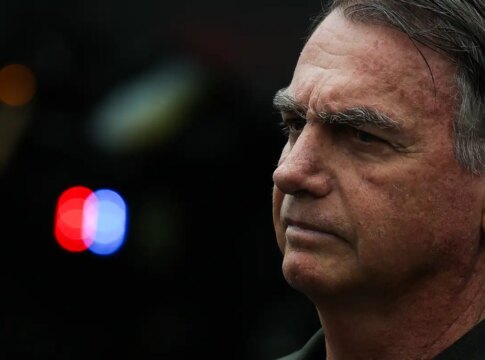 stm-recebe-pedido-de-perda-de-patente-de-bolsonaro-e-mais-4-oficiais