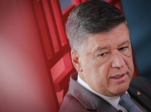 presidente-da-cpmi-do-inss-diz-que-toffoli-liberara-dados-de-vorcaro