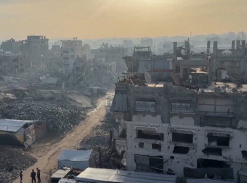 mesmo-com-cessar-fogo,-israel-ataca-gaza-e-mata-ao-menos-18-palestinos