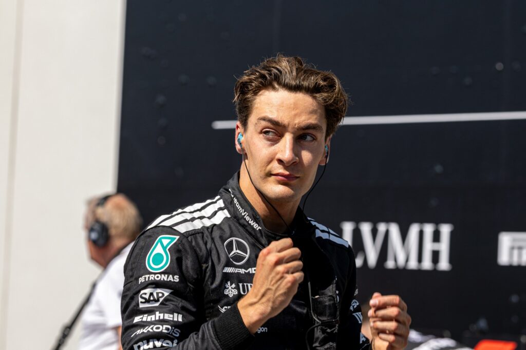 f1:-russell-elege-verstappen-e-norris-como-rivais-em-briga-por-titulo