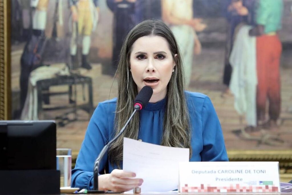 deputada-recusa-oferta-de-valdemar-e-avisa-que-deixara-o-pl