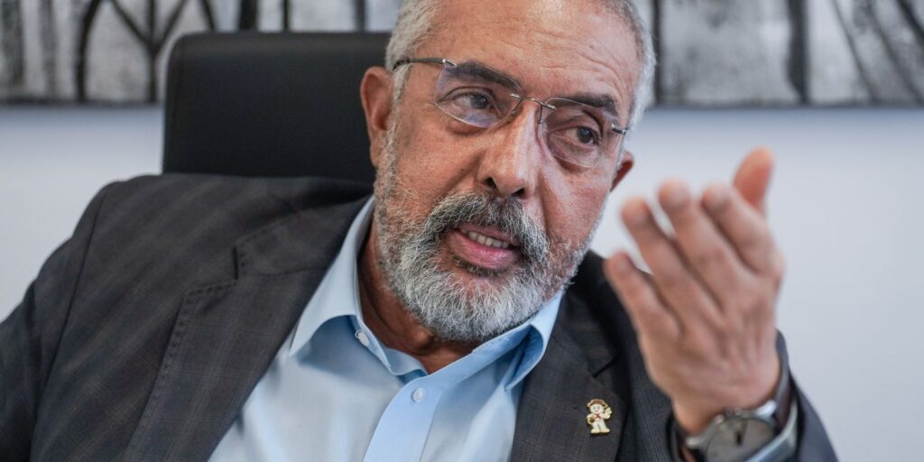 Não há mais razão para manter escala 6×1 e jornada de 44h, diz senador nao-ha-mais-razao-para-manter-escala-6×1-e-jornada-de-44h,-diz-senador