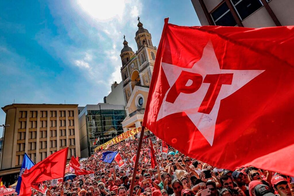 aniversario-do-pt-em-salvador-tera-pressao-para-haddad-ser-candidato