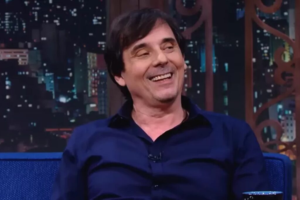 morre-ricardo-schnetzer,-dublador-de-al-pacino-e-tom-cruise