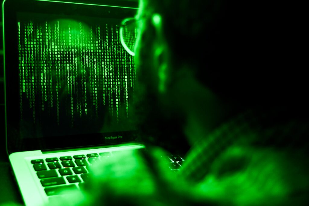 hackers-usaram-links-fake-para-roubar-credenciais-de-servidores-do-cnj