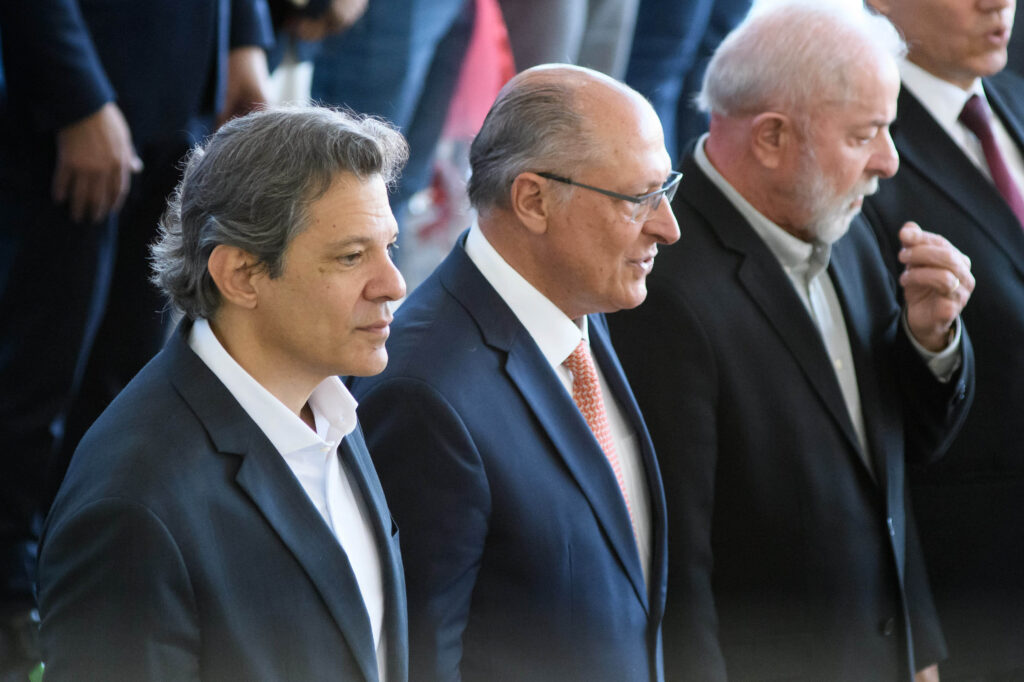 eleicoes:-haddad-e-alckmin-“tem-um-papel-a-cumprir”-em-sp,-diz-lula