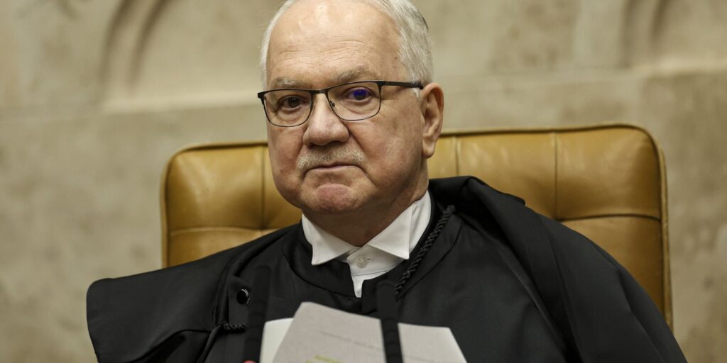 Fachin cancela reunião para discutir Código de Ética do STF fachin-cancela-reuniao-para-discutir-codigo-de-etica-do-stf
