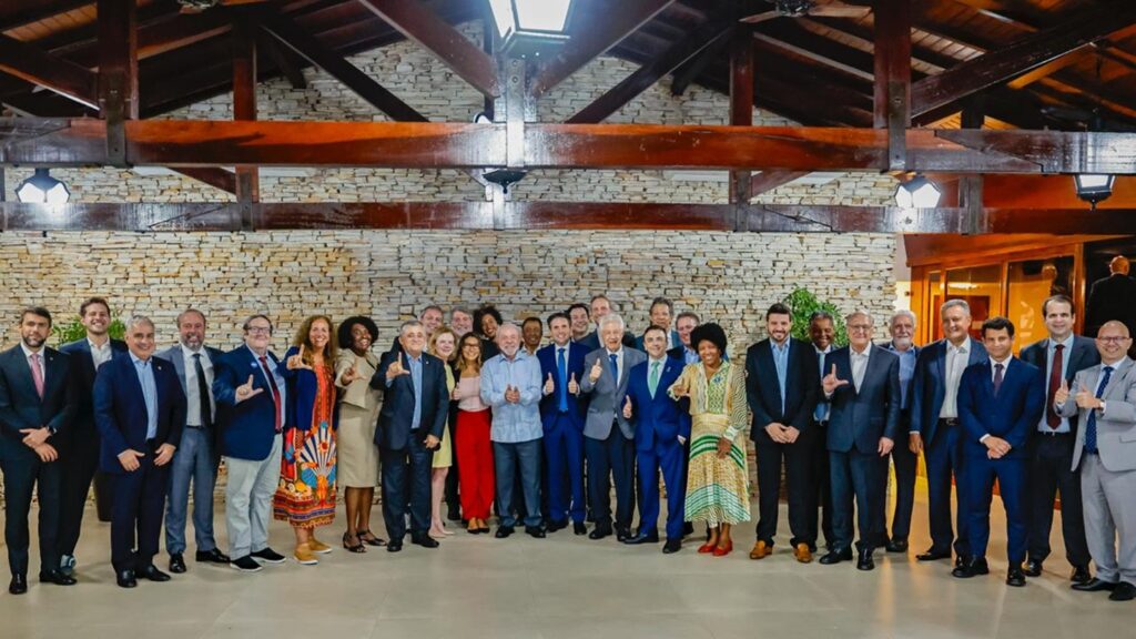 uisques-e-cachaca-premium:-os-presentes-de-deputados-a-lula