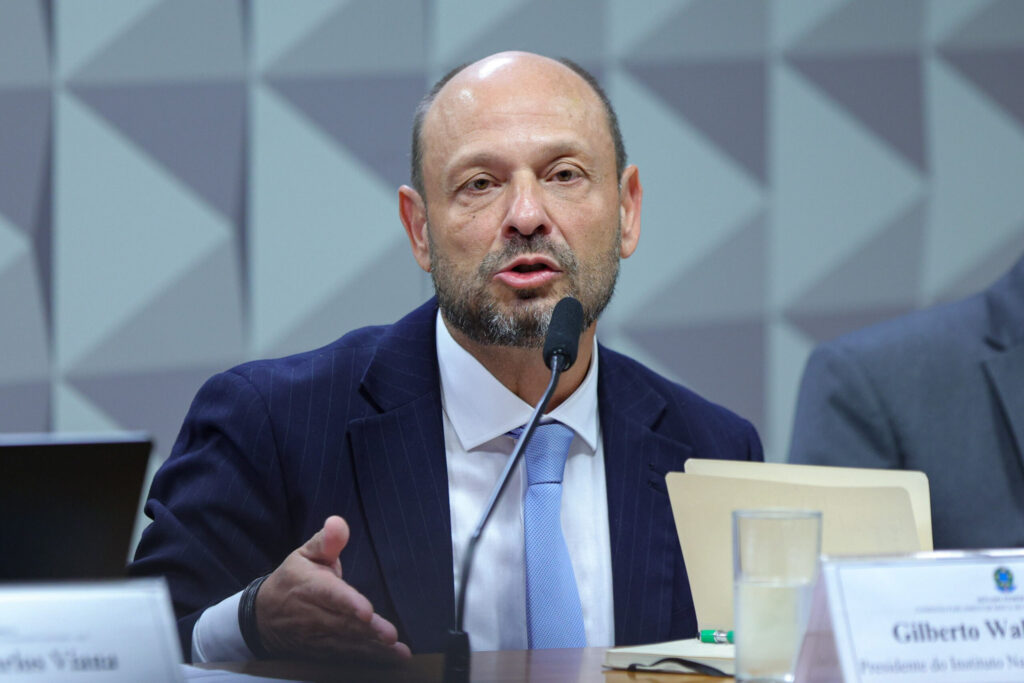 inss-foi-o-primeiro-a-agir-contra-o-master,-diz-presidente-na-cpmi