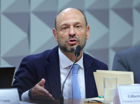 inss-foi-o-primeiro-a-agir-contra-o-master,-diz-presidente-na-cpmi