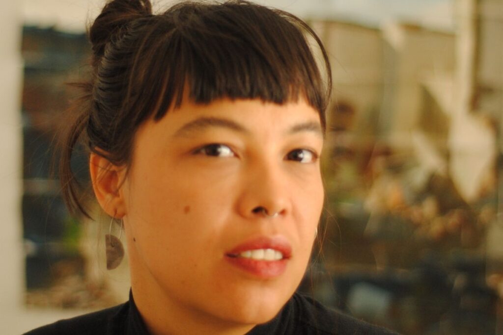 quem-e-iris-helena,-artista-da-mostra-constelacoes-contemporaneas