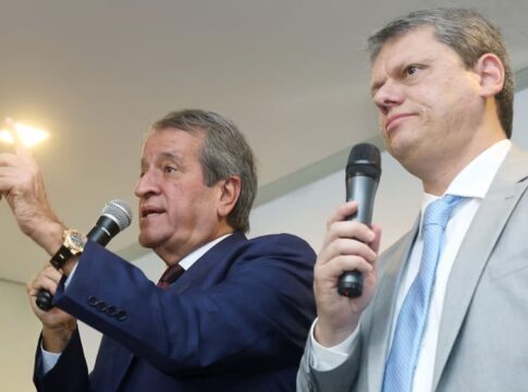 tarcisio-rechaca-vice-do-pl-e-esfria-plano-de-valdemar-de-chapa-em-sp