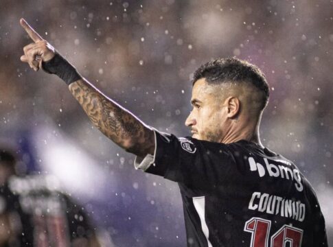 com-brenner-e-coutinho,-vasco-vence-botafogo-no-classico-da-amizade