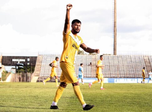 candangao:-com-show-de-tarta,-brasiliense-vence-a-aruc-e-e-vice-lider