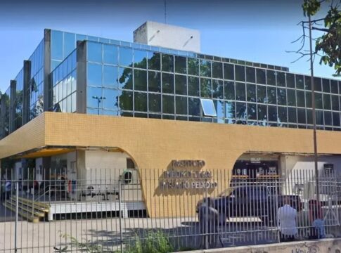 “nao-deu-tempo”,-lamenta-marido-de-ambulante-atingida-por-andaime