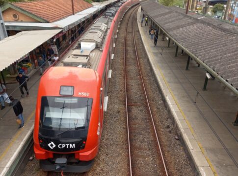 trens-da-linha-7-rubi-tem-velocidade-reduzida-nesta-segunda-(9/2)