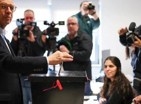 lula-parabeniza-vitoria-de-antonio-seguro-em-portugal