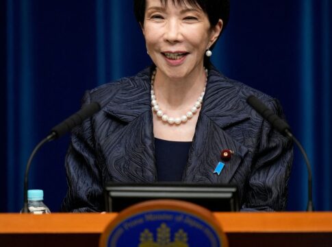 sanae-takaichi-obtem-vitoria-eleitoral-historica-no-japao