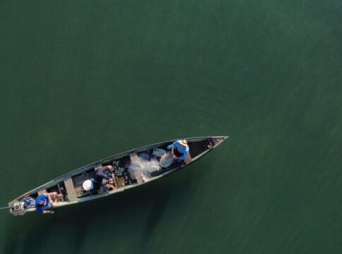 ministerio-da-pesca-cancela-mais-de-76-mil-licencas-de-pescadores