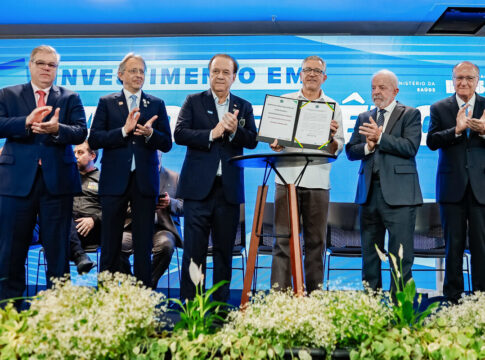 lula-anuncia-aporte-para-vacinas-no-1o-evento-em-sp-em-ano-eleitoral