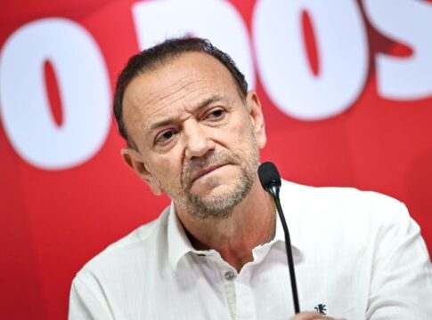 “claro-que-nos-queremos-o-mdb-conosco”,-diz-presidente-do-pt