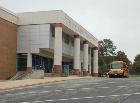 estudante-e-baleado-durante-ataque-a-tiros-em-escola-nos-eua