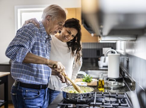 este-fruto-ajuda-a-controlar-o-acucar-no-sangue-e-protege-o-coracao