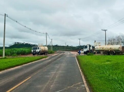temporal-causa-estragos-em-70%-das-estradas-de-cidade-no-interior-de-sp