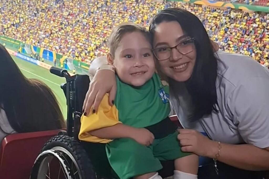 vaquinha-fake-desvia-doacoes-de-menino-paraplegico-com-doenca-rara.-veja-video