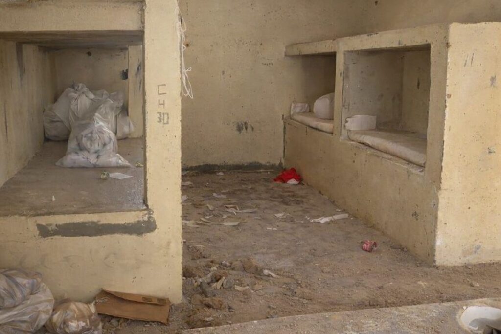 travestis-tocam-o-terror-na-colmeia,-ameacam-detentas-e-depredam-cela