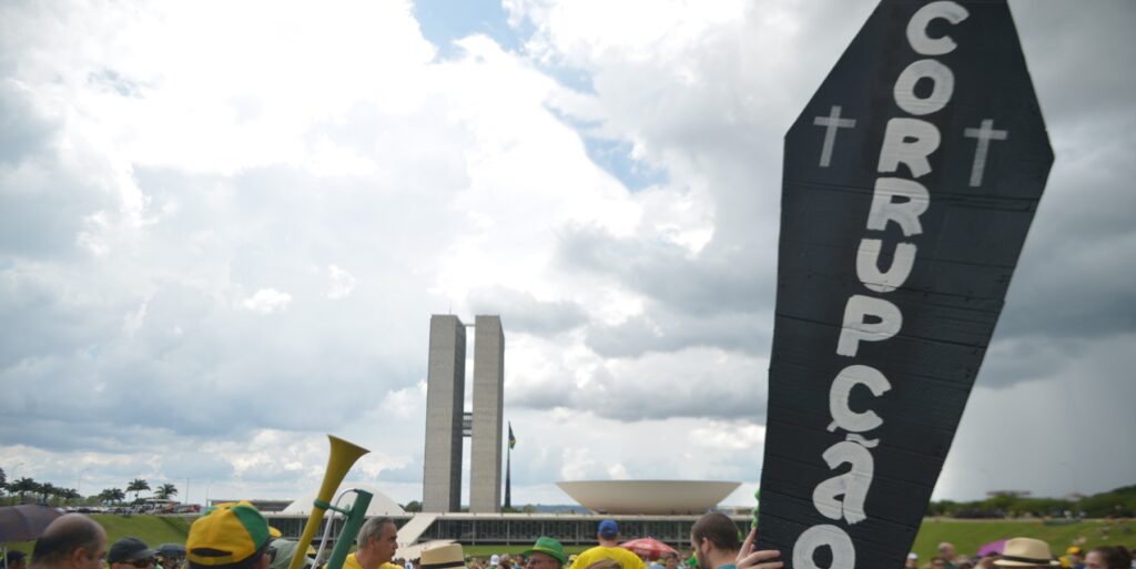 transparencia-internacional:-veja-paises-considerados-menos-corruptos