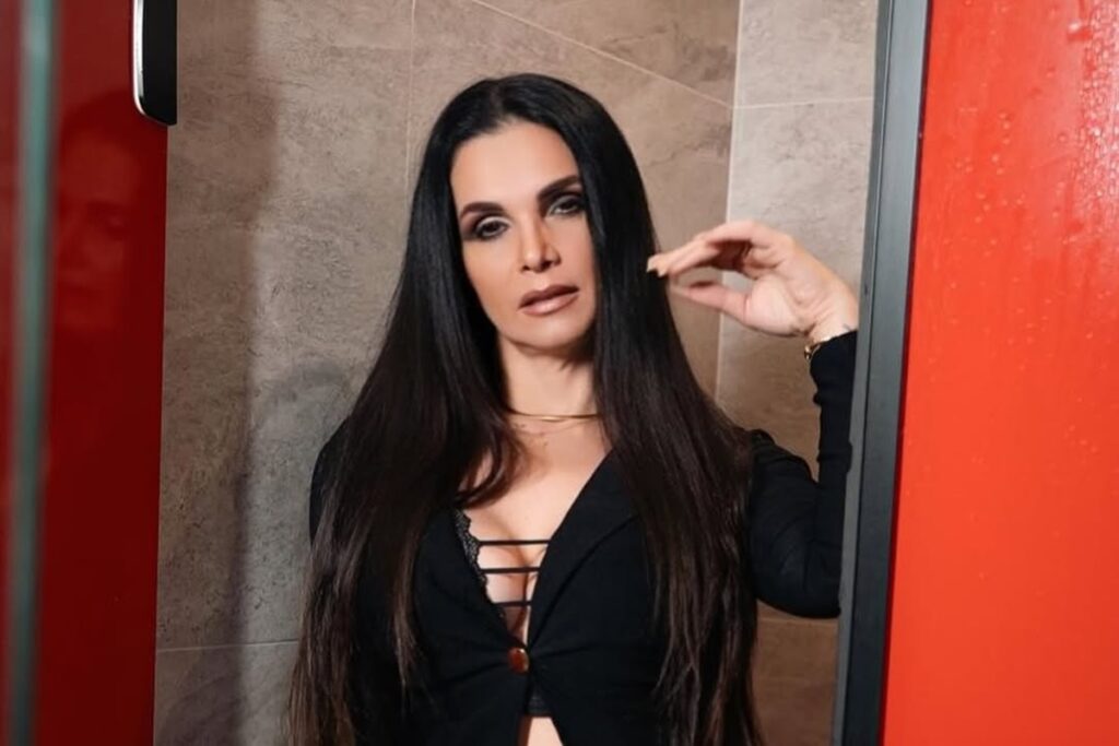 luiza-ambiel-abre-venda-de-agua-da-propria-banheira.-entenda