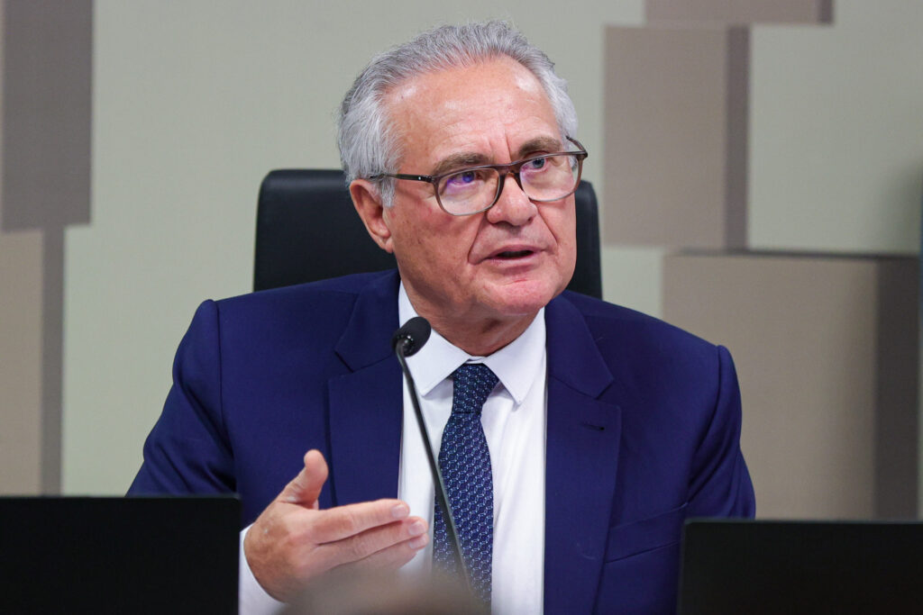 renan-sobre-candidatura-de-lira-ao-senado:-“devia-ficar-na-camara”